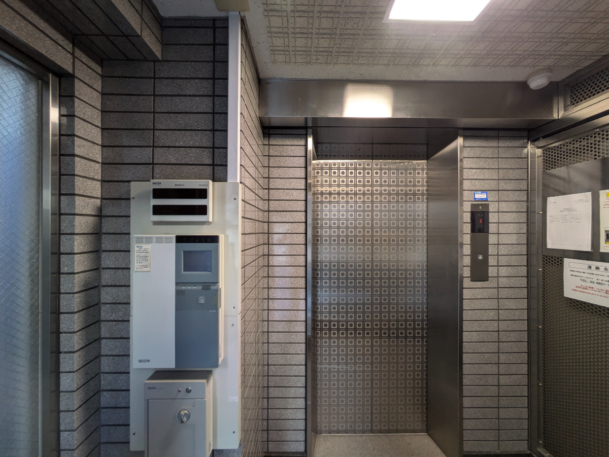 v20250427003015/fresh/building/J00100389403_4