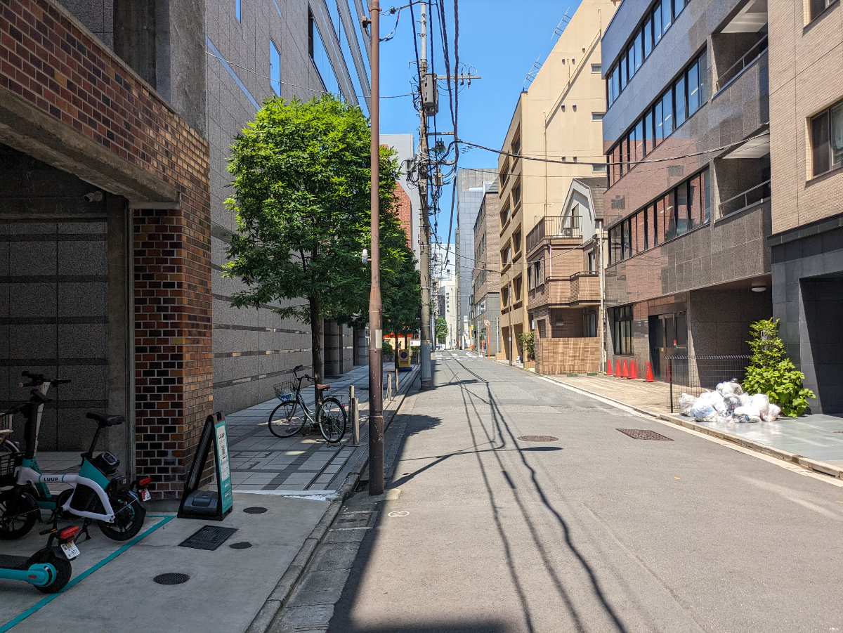 v20250427003015/fresh/building/J00100389404_11