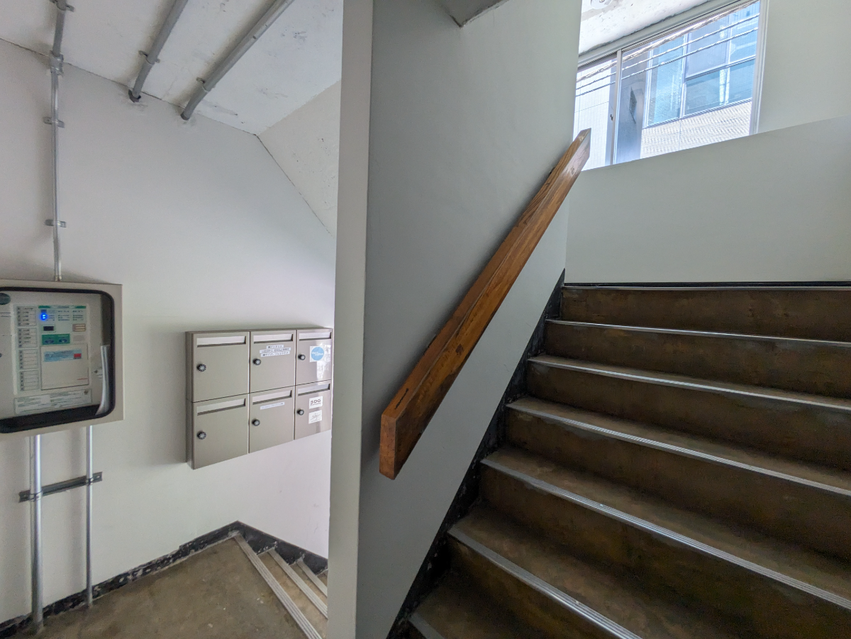 v20250427003015/fresh/building/J00100389404_7