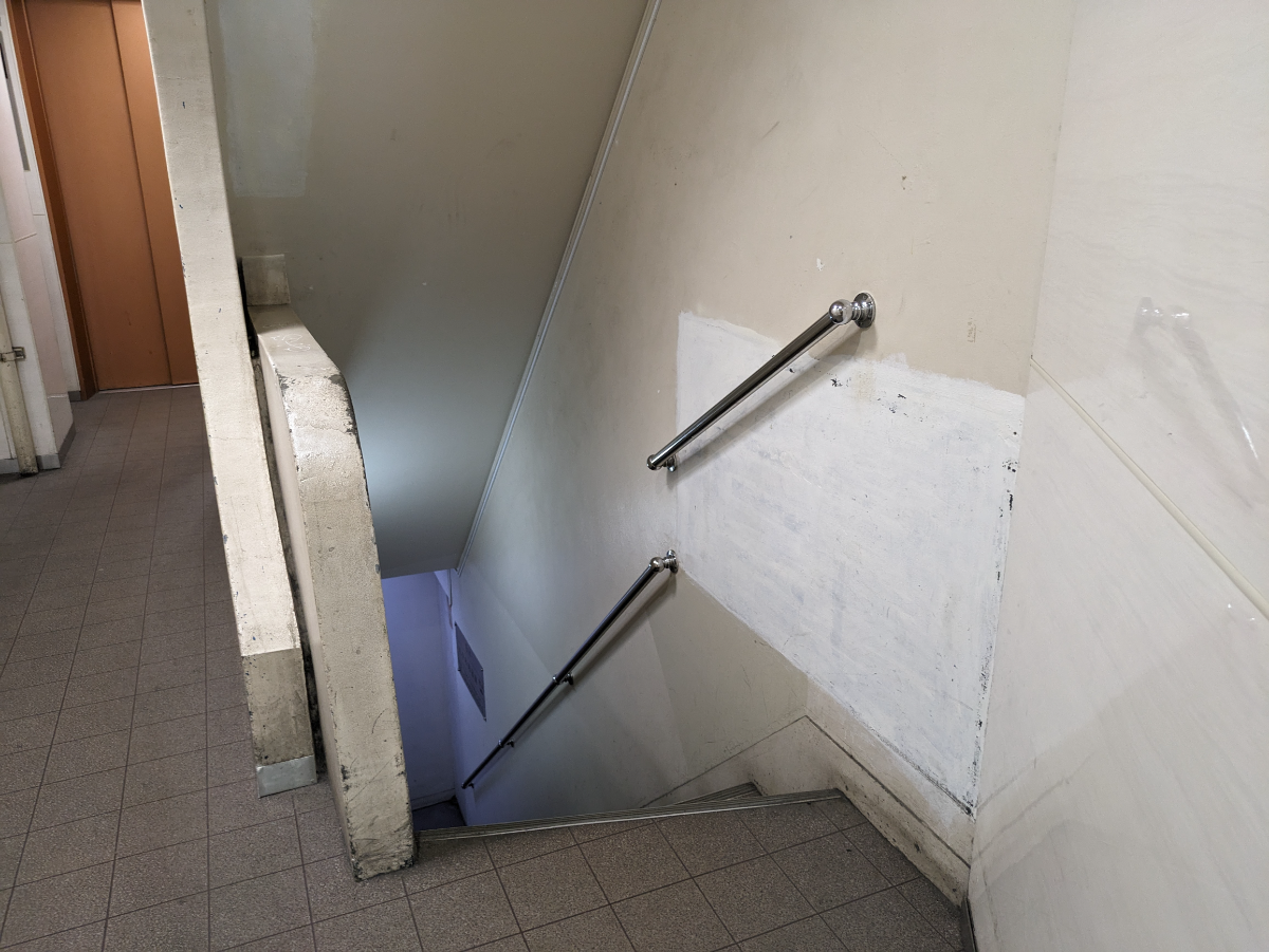v20250427003015/fresh/building/J00100389864_14