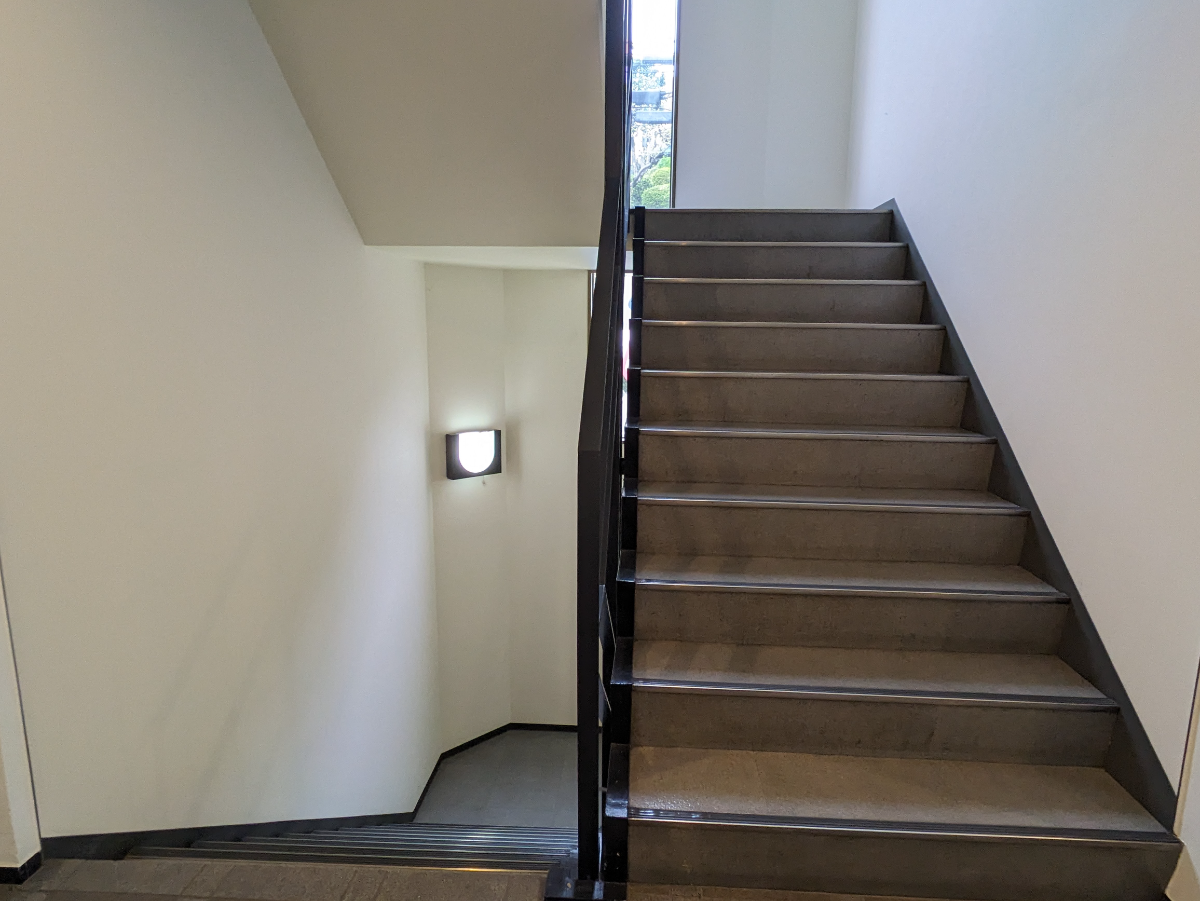 v20250427003015/fresh/building/J00100389993_13