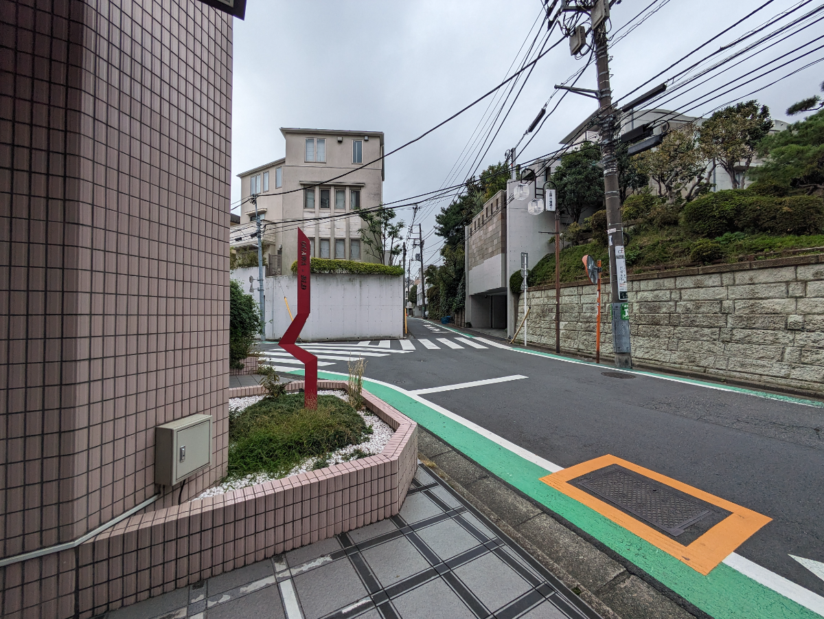 v20250427003015/fresh/building/J00100389993_15