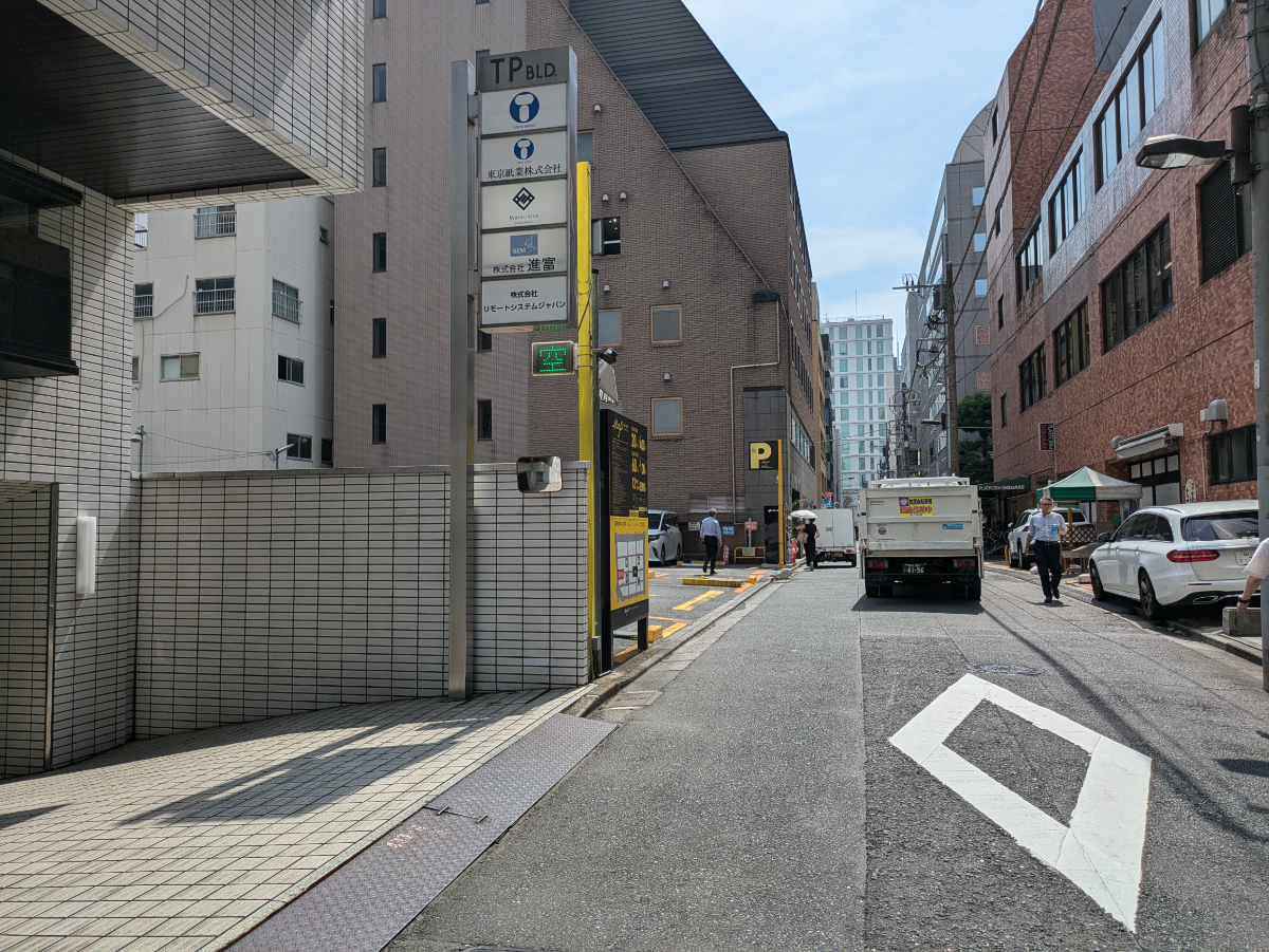 v20250427003015/fresh/building/J00100390072_11