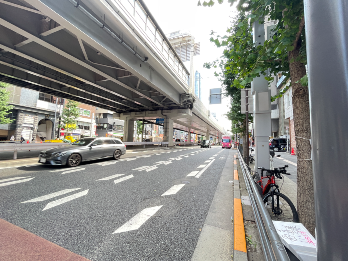 v20250427003015/fresh/building/J00100390082_9