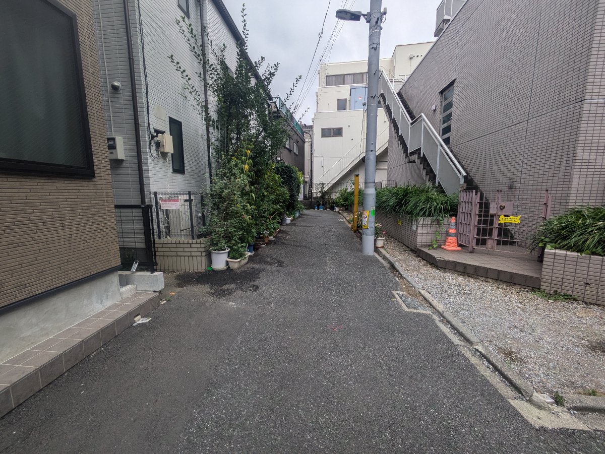 v20250427003015/fresh/building/J00100390317_14