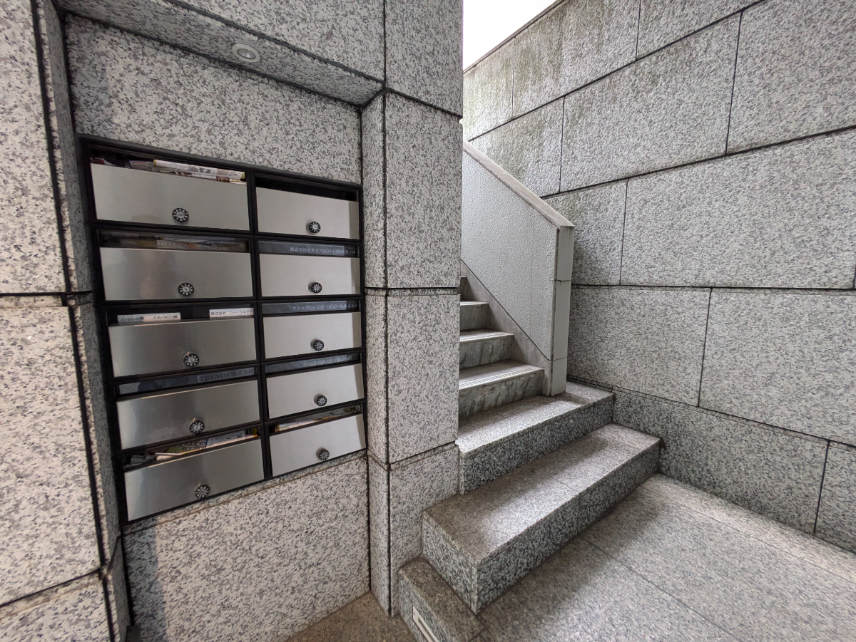 v20250427003015/fresh/building/J00100390714_12