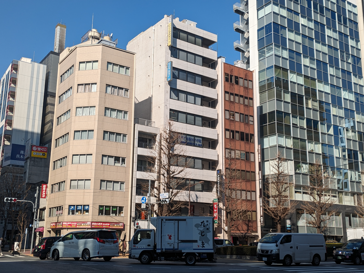 v20250427003015/fresh/building/J00100391300_19