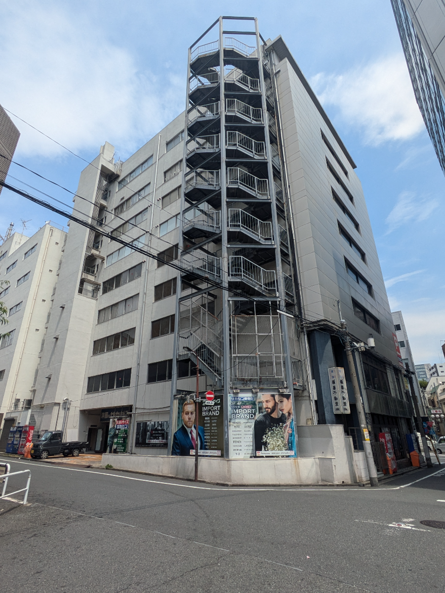 v20250427003015/fresh/building/J00100391629_7