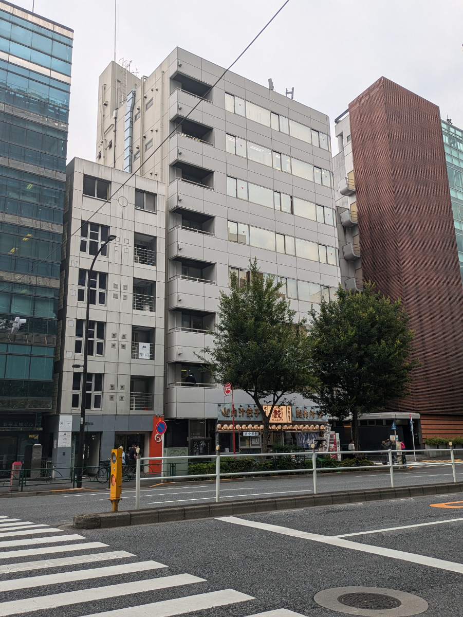 v20250427003015/fresh/building/J00100391642_17