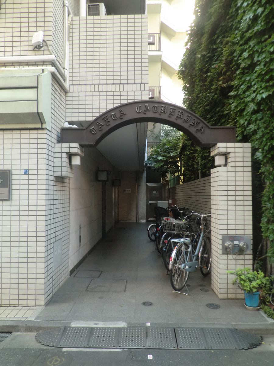 v20250427003015/fresh/building/J00100391678_3