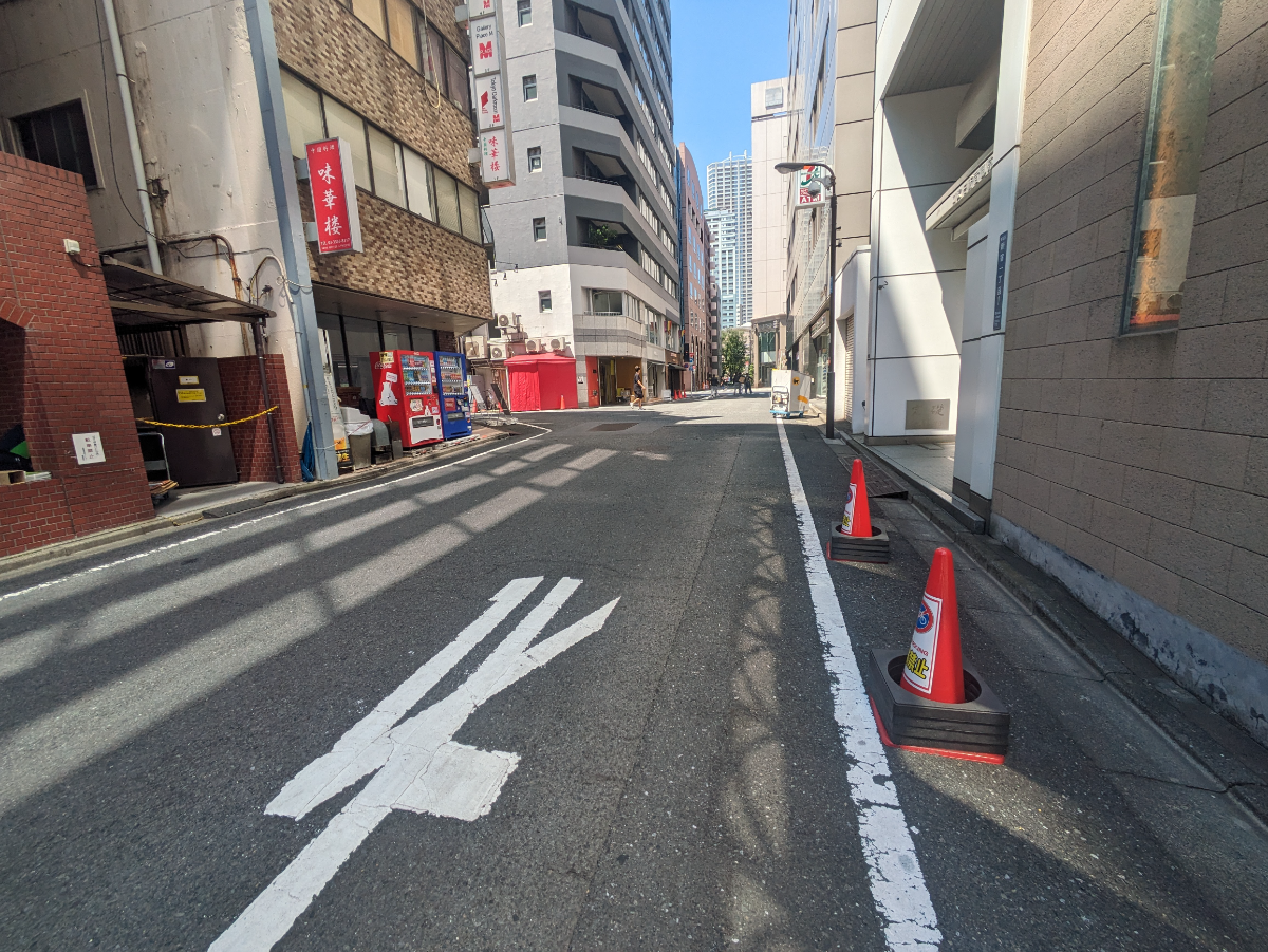 v20250427003015/fresh/building/J00100391694_15