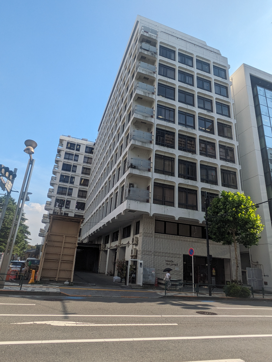 v20250427003015/fresh/building/J00100391696_7
