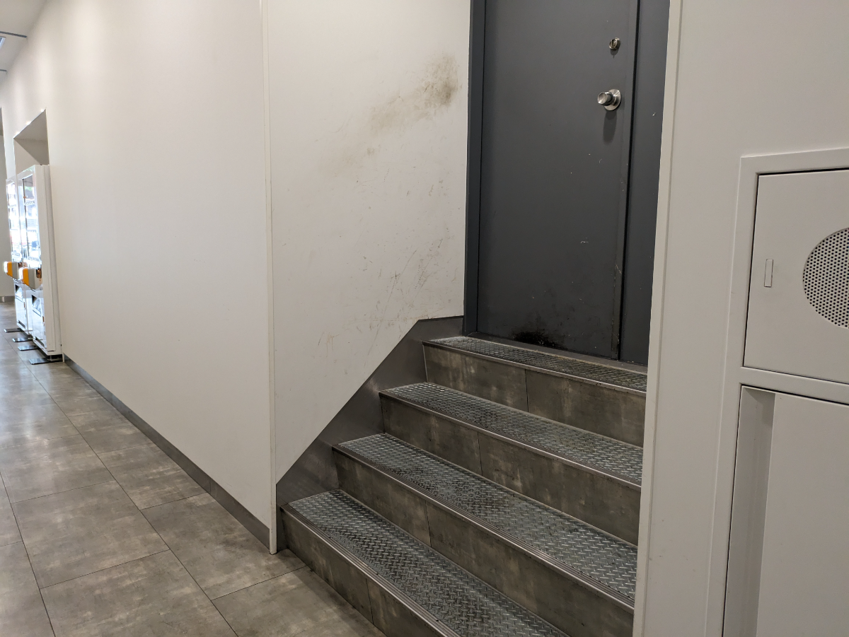 v20250427003015/fresh/building/J00100392017_51