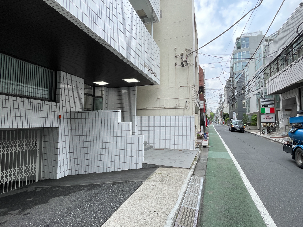 v20250427003015/fresh/building/J00100392452_10
