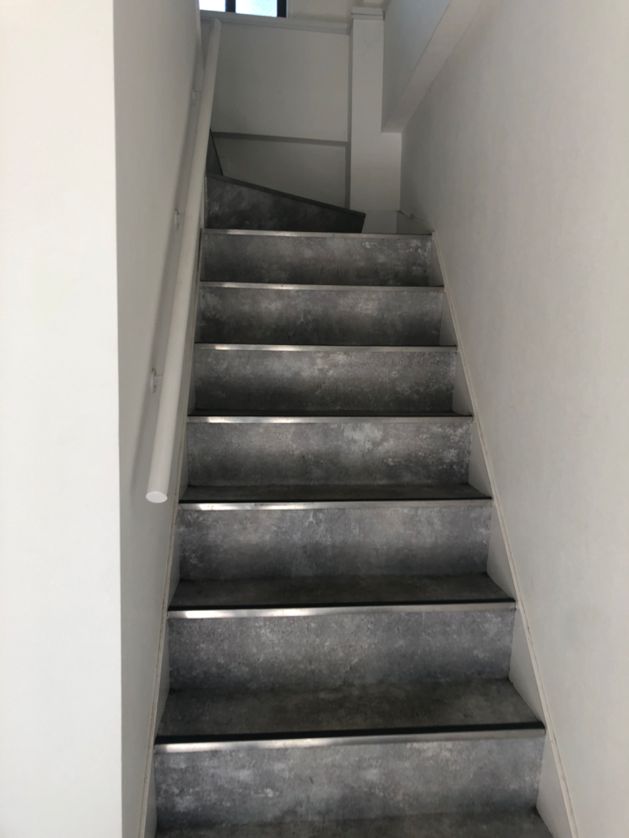 v20250427003410/fresh/building/J00100393308_4
