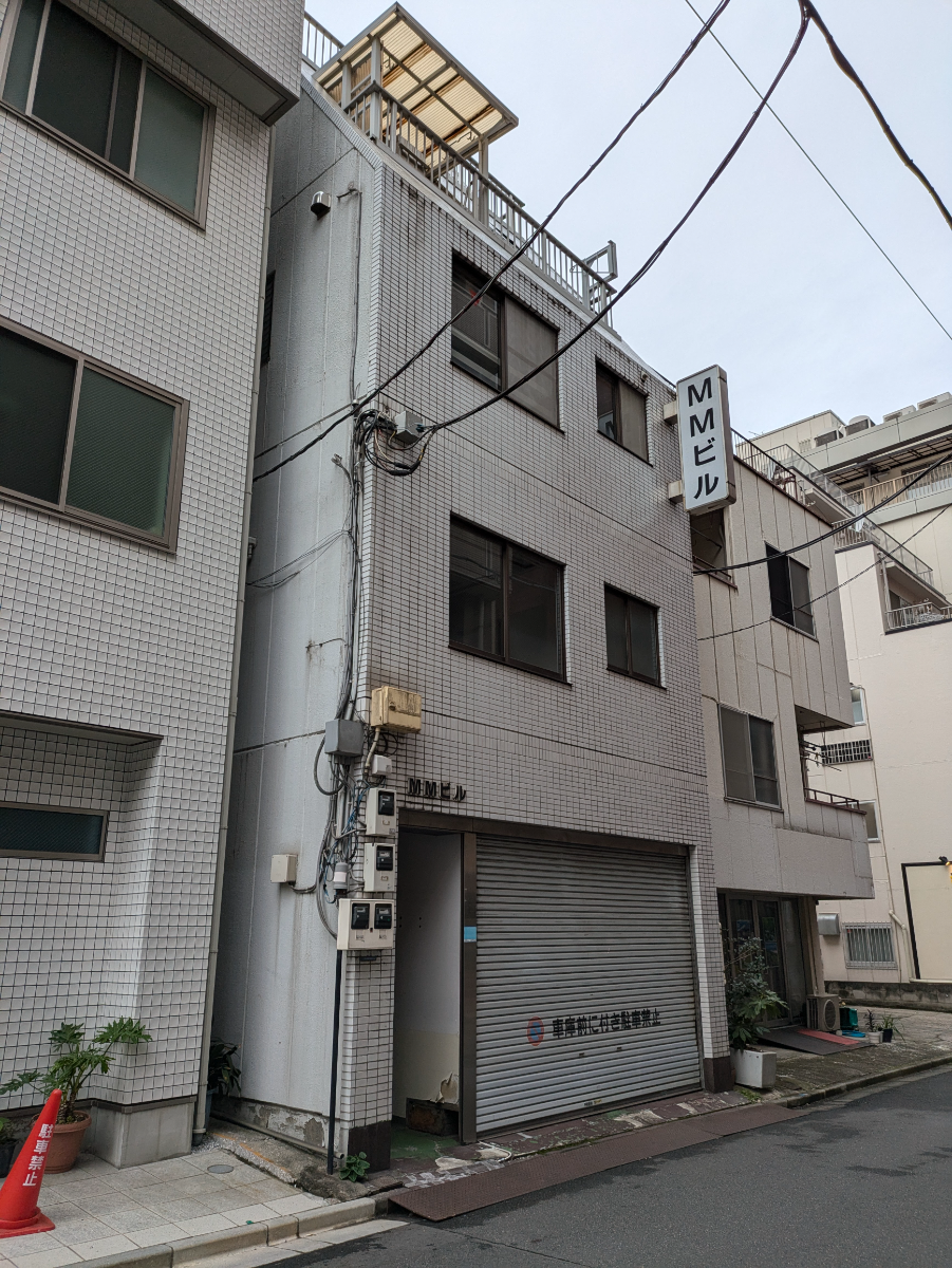 v20250427003410/fresh/building/J00100393326_8