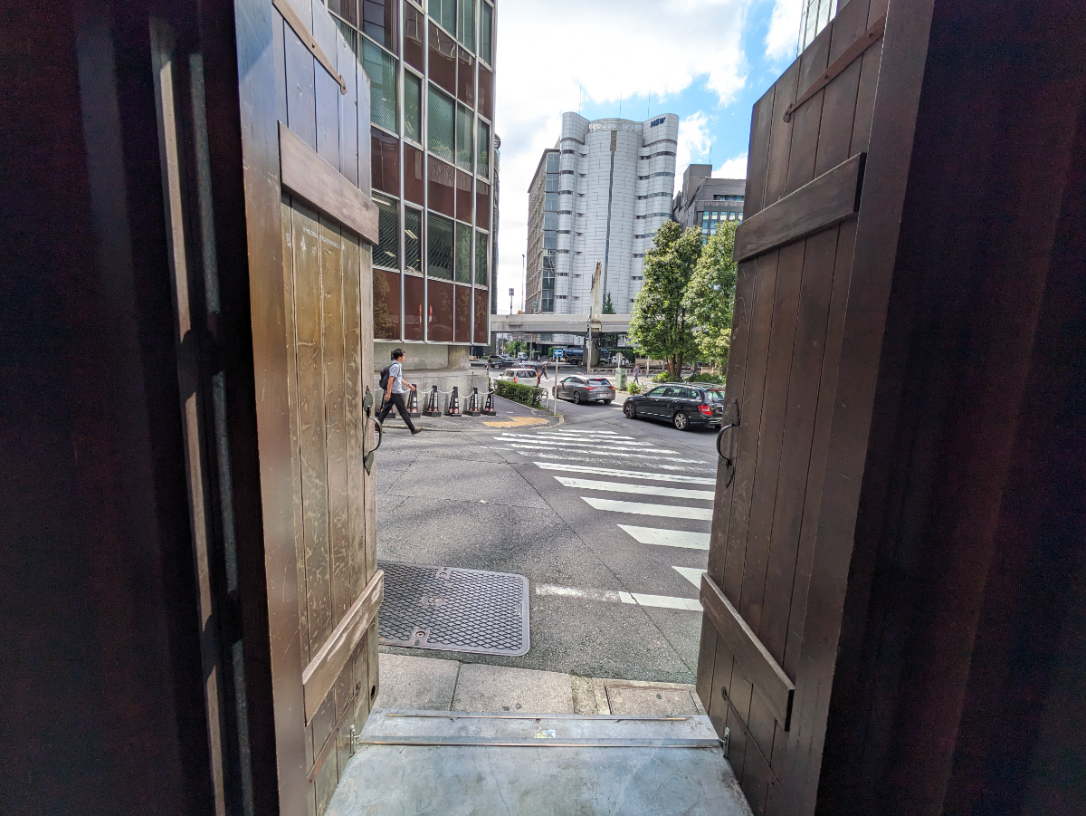v20250427003410/fresh/building/J00100394160_7