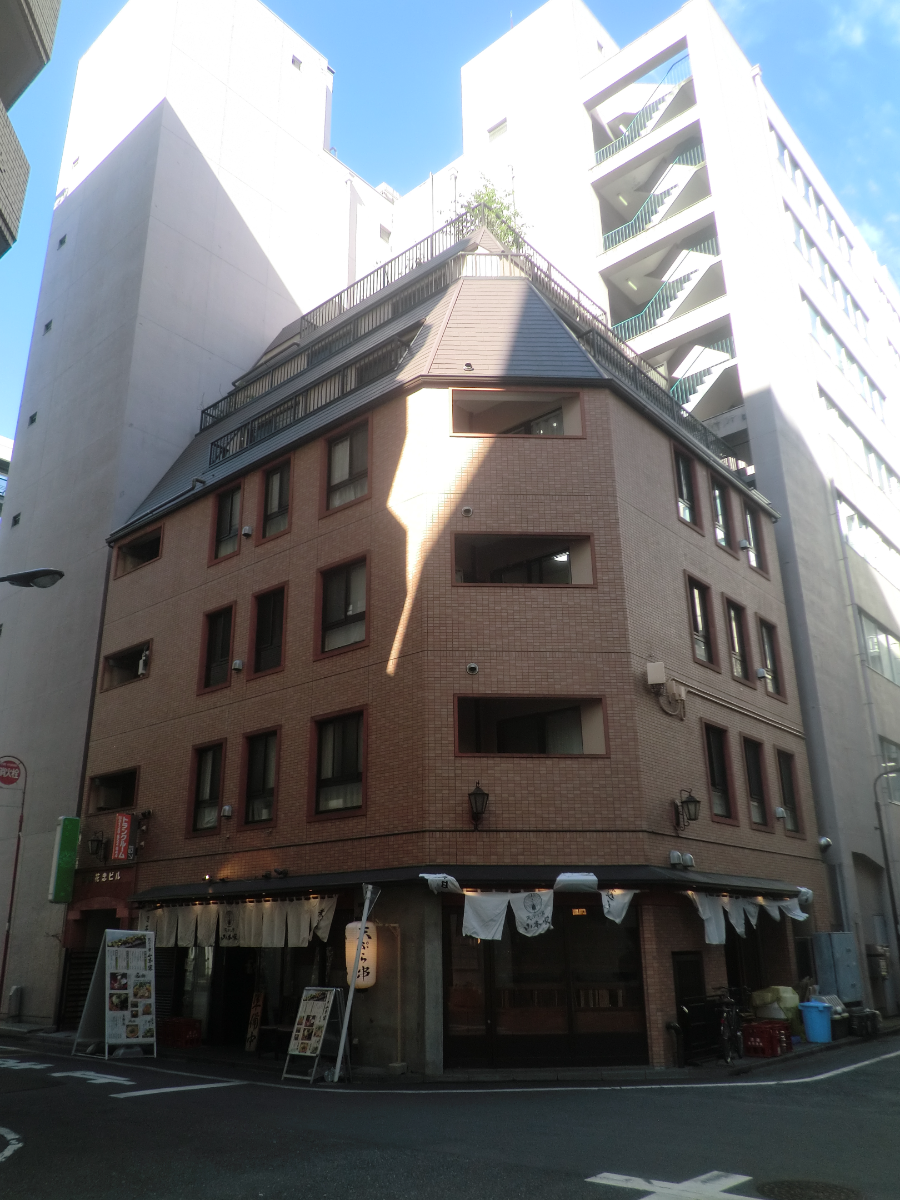 v20250427003410/fresh/building/J00100394294_1