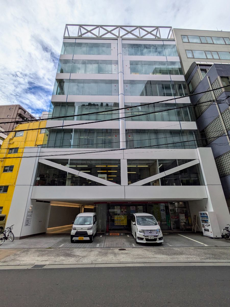 v20250427003410/fresh/building/J00100394345_1