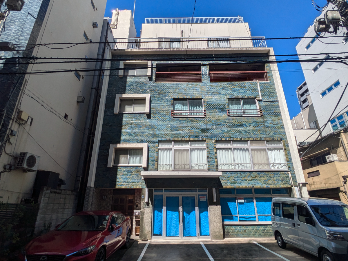 v20250427003410/fresh/building/J00100394501_1