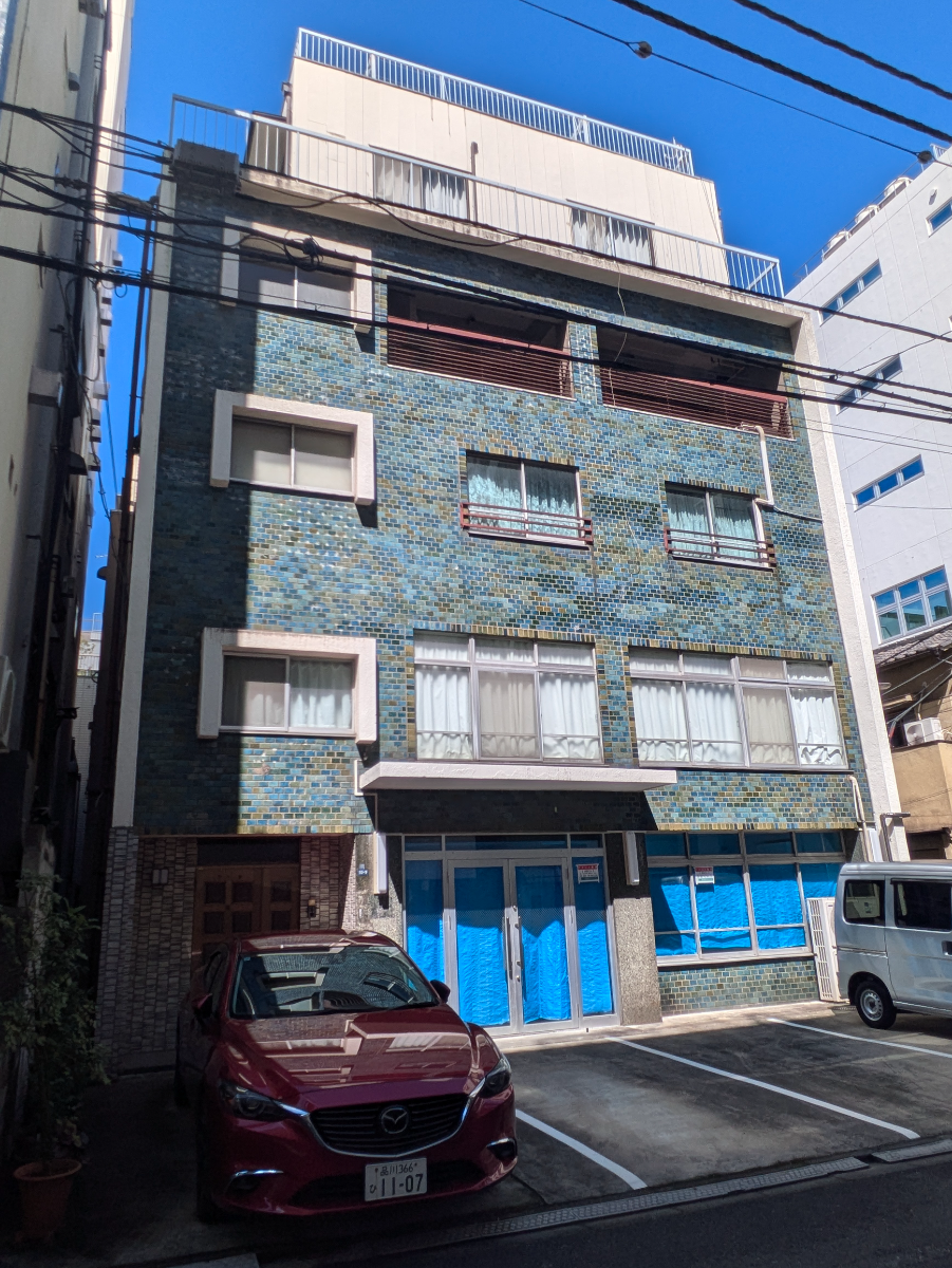 v20250427003410/fresh/building/J00100394501_6