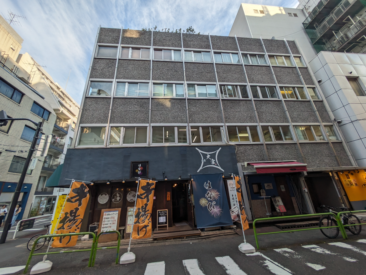 v20250427003410/fresh/building/J00100394681_1