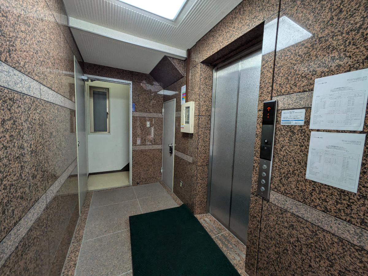 v20250427003410/fresh/building/J00100394808_4