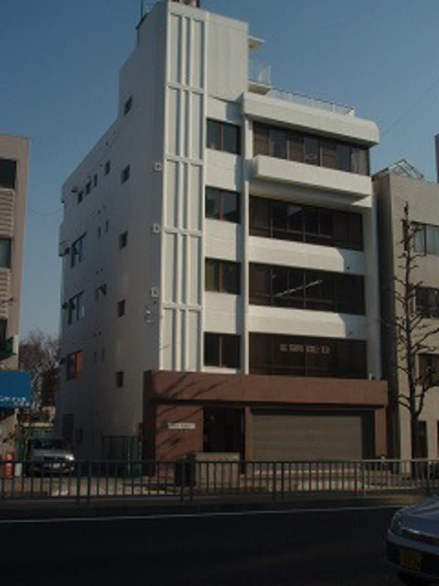 v20250427003410/fresh/building/J00100394824_1