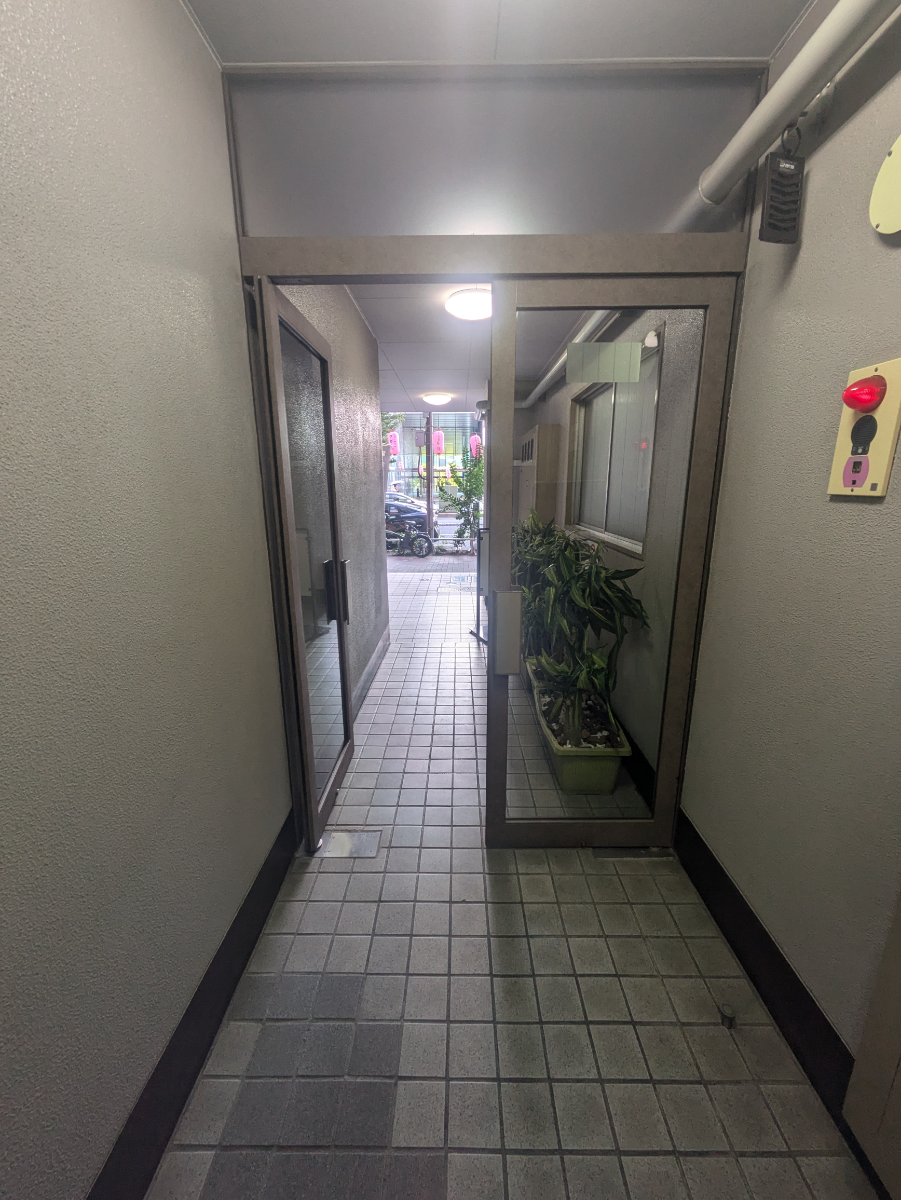 v20250427003410/fresh/building/J00100394855_13