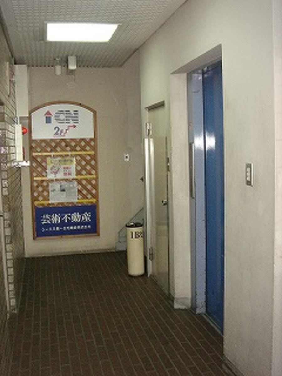 v20250427003410/fresh/building/J00100394977_4