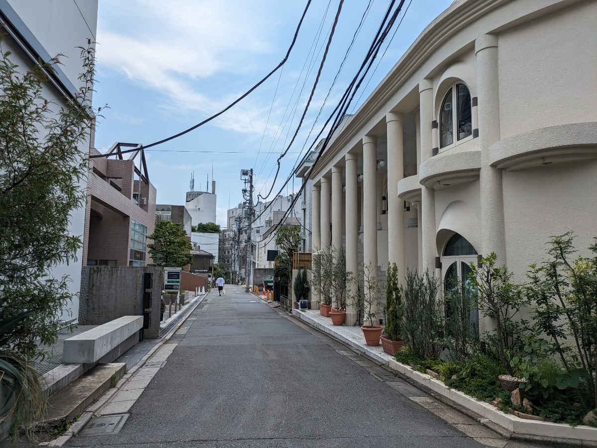 v20250427003410/fresh/building/J00100395793_2
