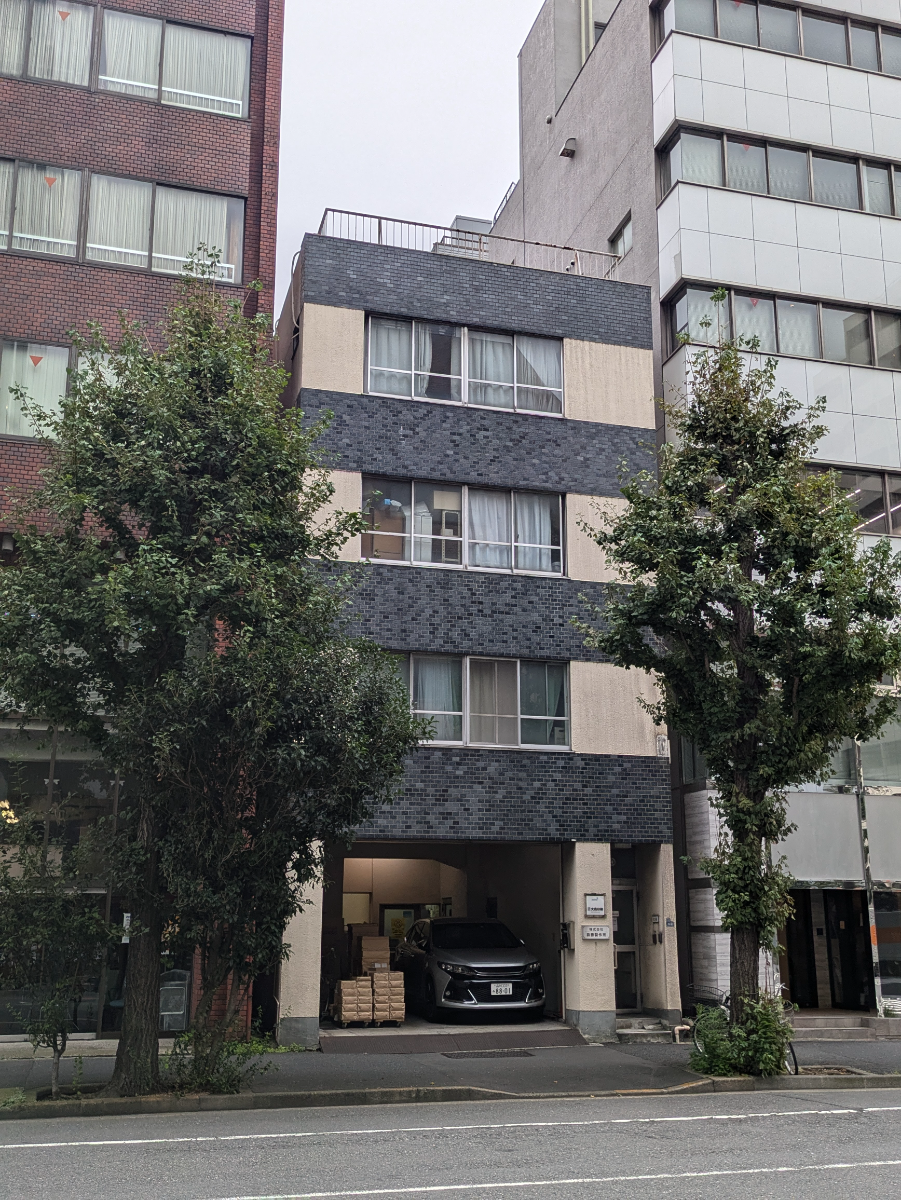v20250427003410/fresh/building/J00100396285_9