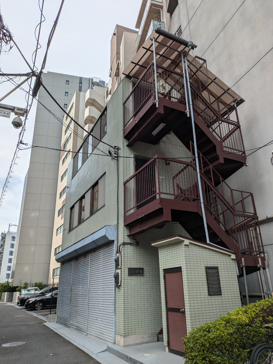 v20250427003805/fresh/building/J00100397923_5