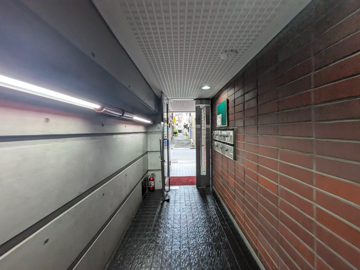 v20250427003805/fresh/building/J00100398046_11