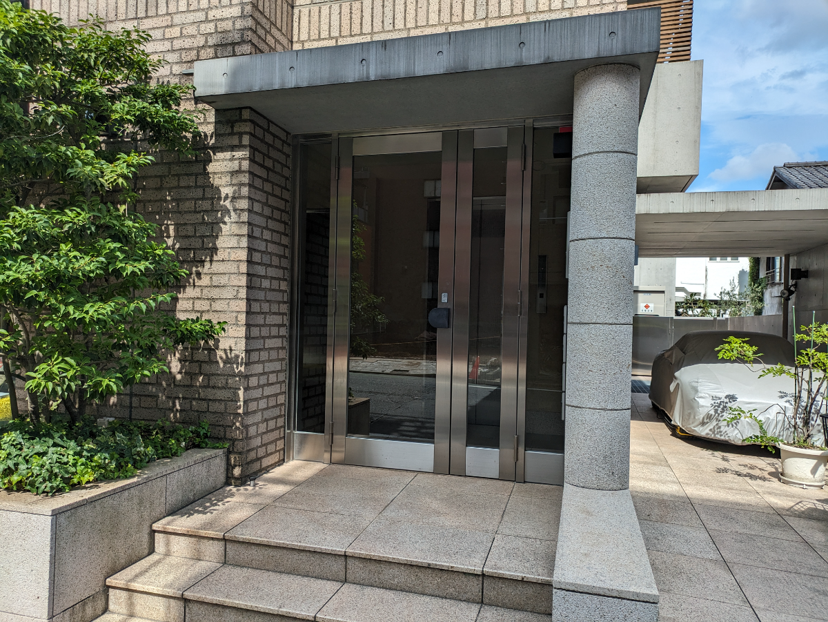 v20250427003805/fresh/building/J00100398177_3