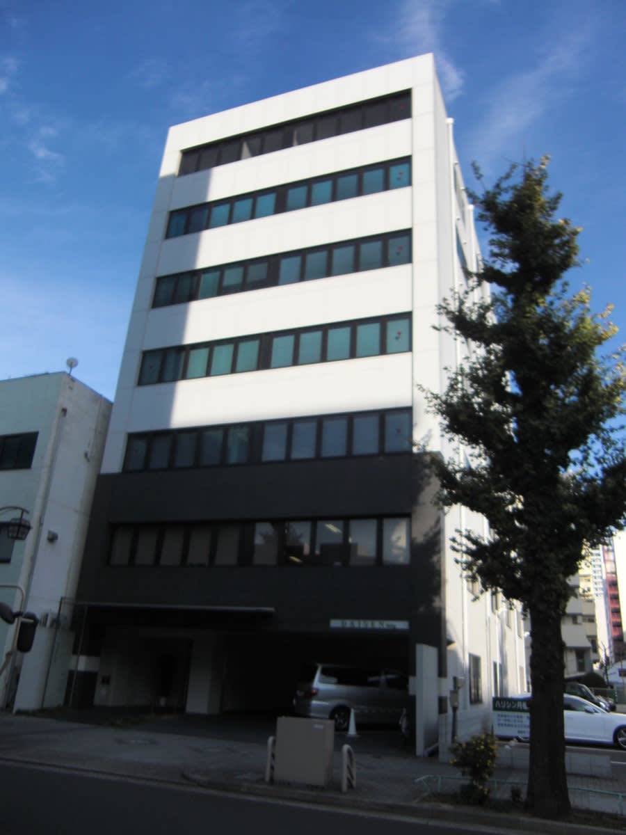 v20250427003805/fresh/building/J00100398296_1