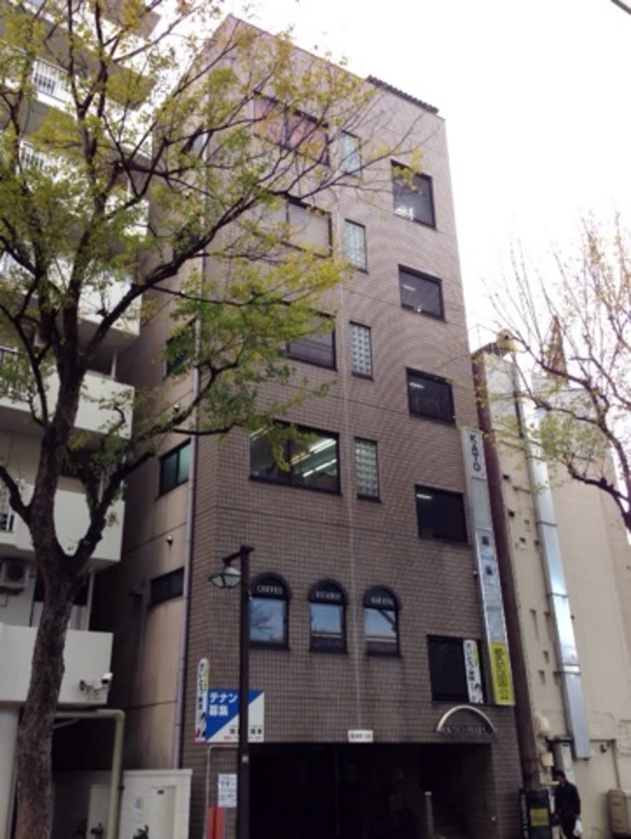 v20250427003805/fresh/building/J00100398312_1