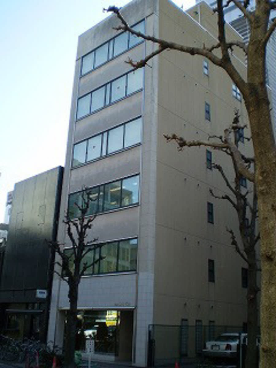 v20250427003805/fresh/building/J00100398318_1