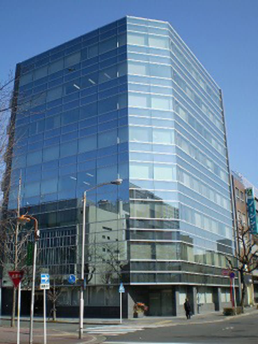 v20250427003805/fresh/building/J00100398328_1