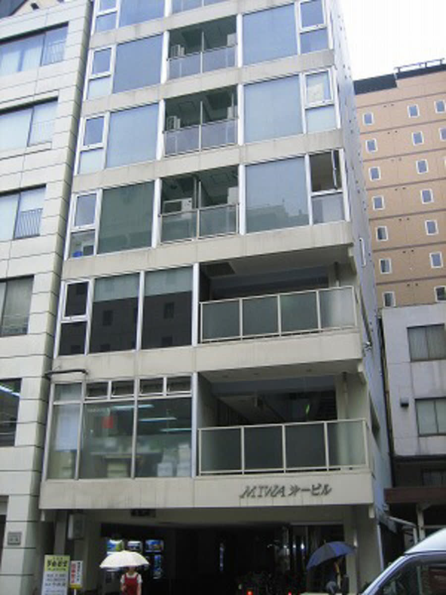 v20250427003805/fresh/building/J00100398377_1