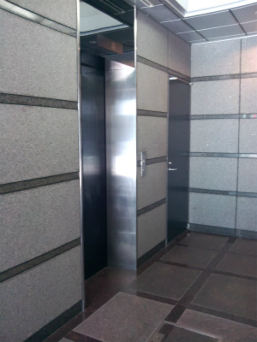 v20250427003805/fresh/building/J00100398452_4