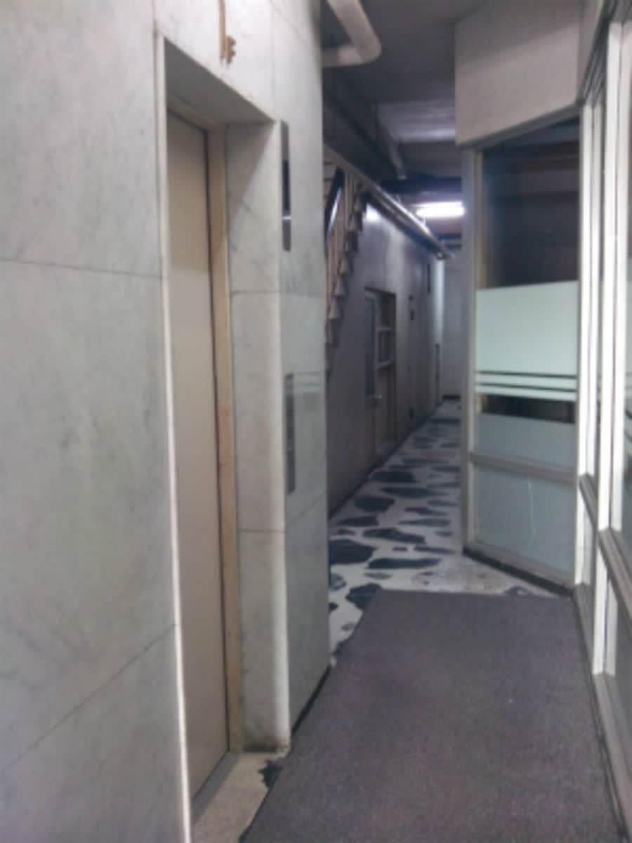 v20250427003805/fresh/building/J00100398651_4