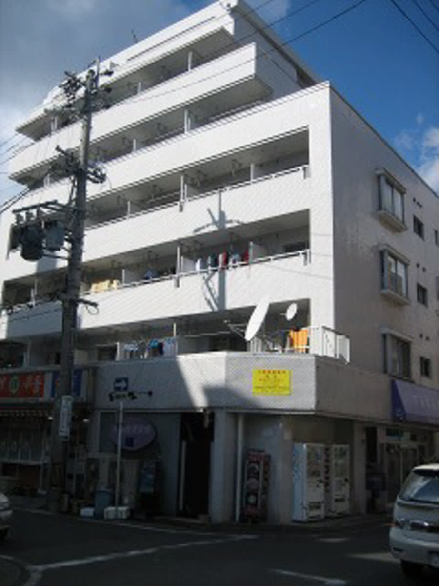 v20250427003805/fresh/building/J00100398937_1