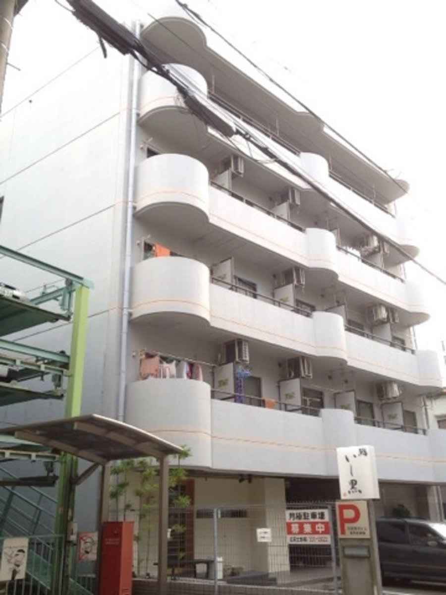 v20250427003805/fresh/building/J00100399572_1