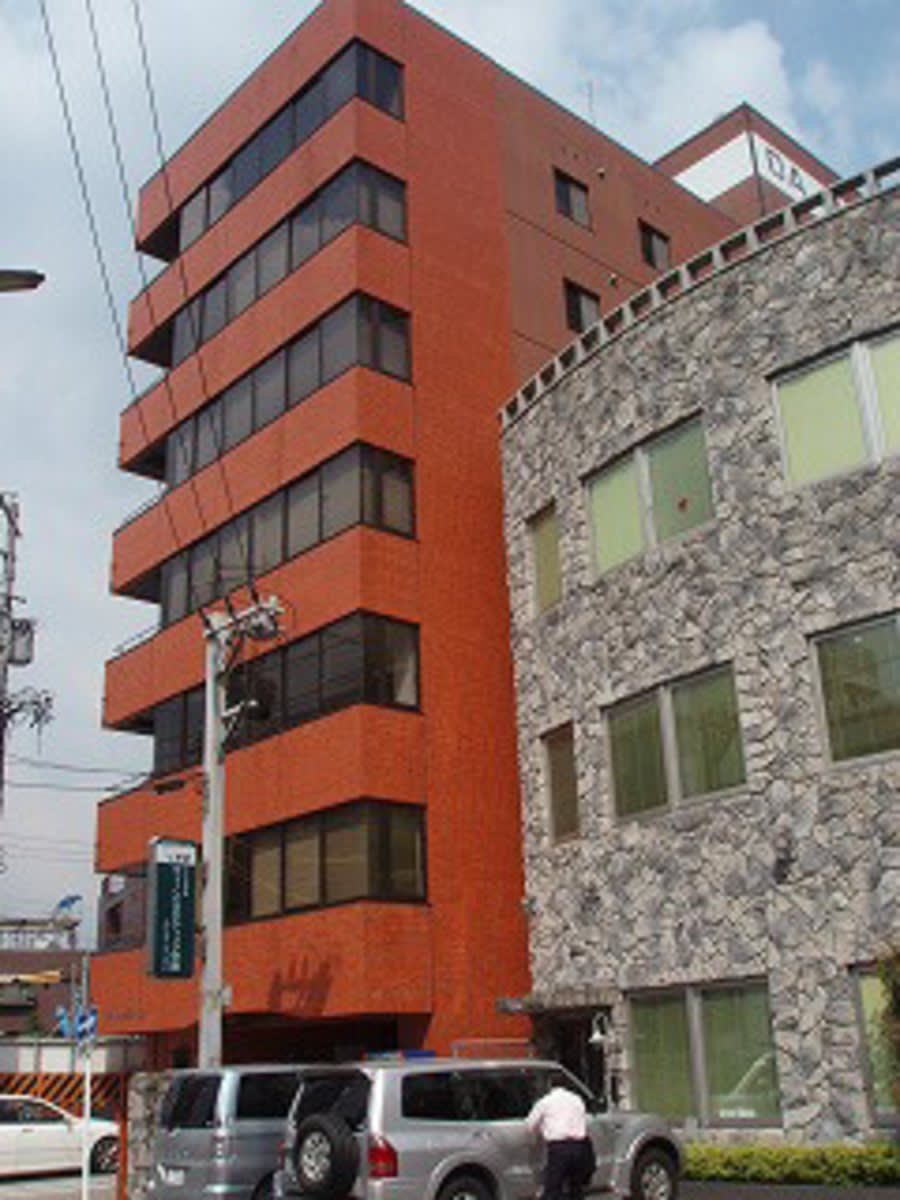 v20250427003805/fresh/building/J00100399582_1