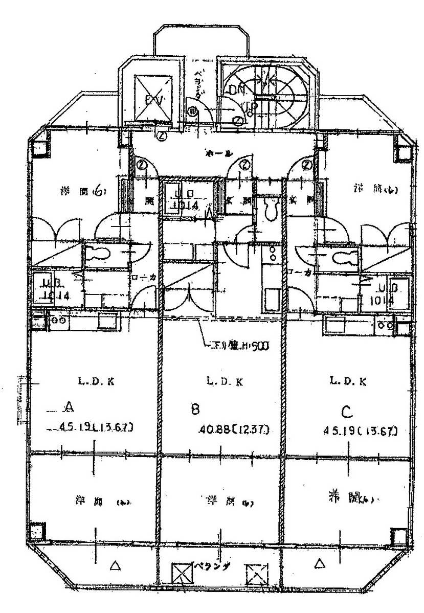 v20250427003805/fresh/building/J00100400493_18