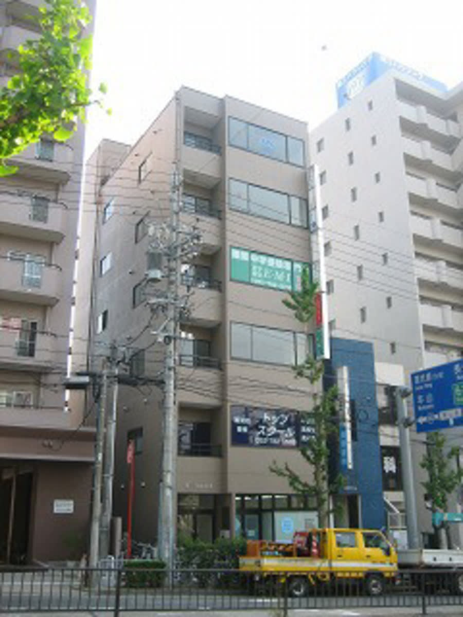 v20250427003805/fresh/building/J00100400810_1