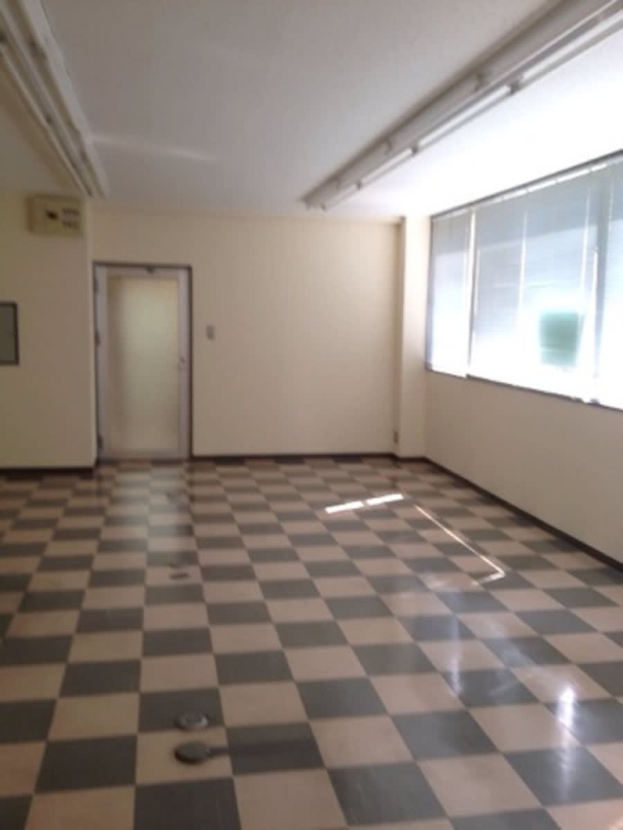 v20250427003805/fresh/building/J00100400881_6