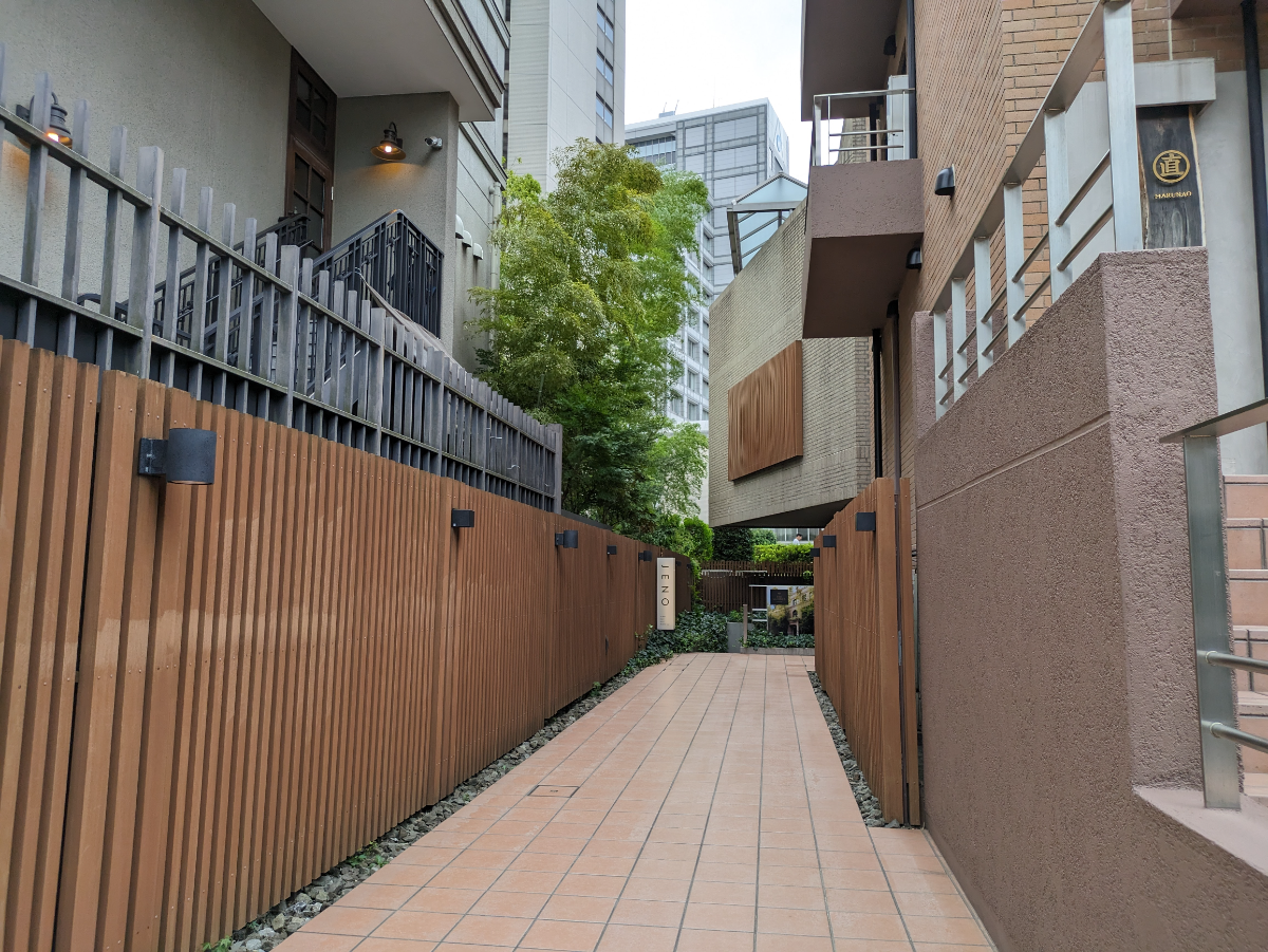 v20250427003805/fresh/building/J00100401441_7