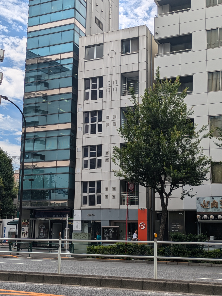 v20250427003805/fresh/building/J00100401553_11